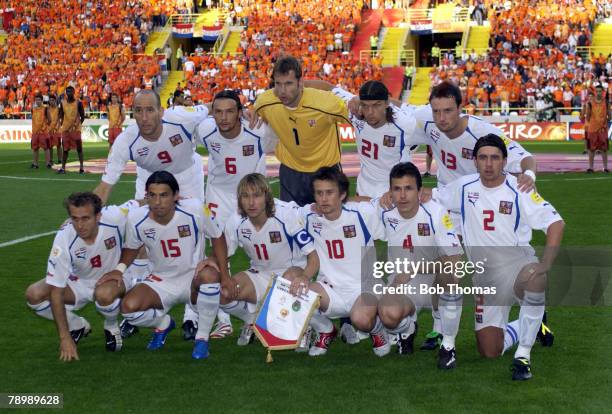 Sport, Football, UEFA European Championships, Euro 2004, Municipal Stadium, Aveiro, 19th June 2004, Holland 2 v Czech Republic 3, Czech Republic team...