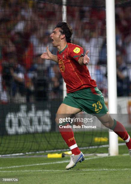 Sport, Football, UEFA European Championships, Euro 2004, Estadio Da Luz, Lisbon, 24th June 2004, Quarter Final, Portugal v England, Portugal won 6-5...