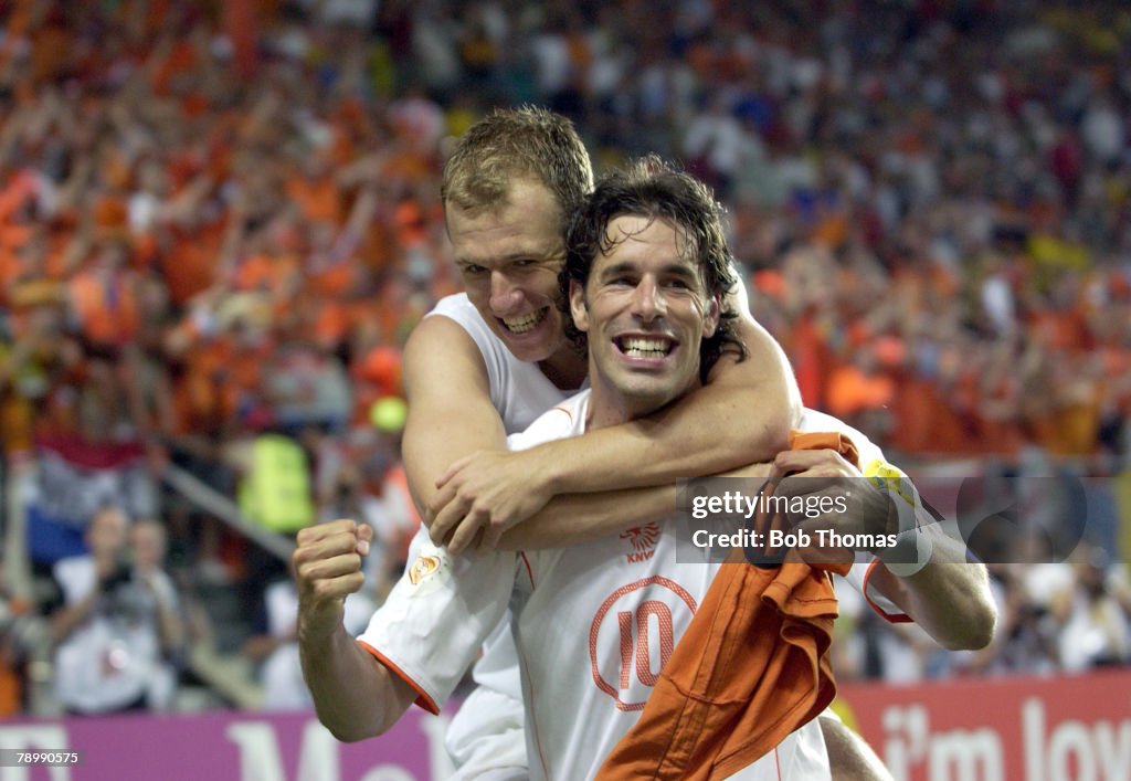 BT Sport. Football. UEFA European Championships. Euro 2004. Algarve, Faro-Loule. 26th June 2004. Quarter Final. Holland 0 v Sweden 0, after extra time. Holland won on penalties. Ruud van Nistelrooy & Argen Robben of Holland celebrate victory.