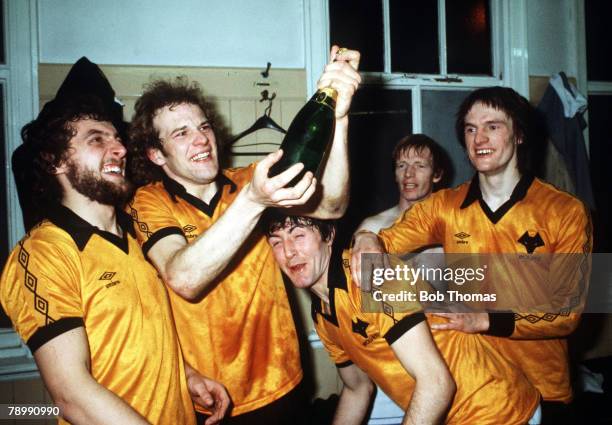 Circa 1980, Wolverhampton Wanderers' left-right, Peter Daniel, Andy Gray, John Richards, Willie Carr and Mel Eves celebrate after reaching Wembley...