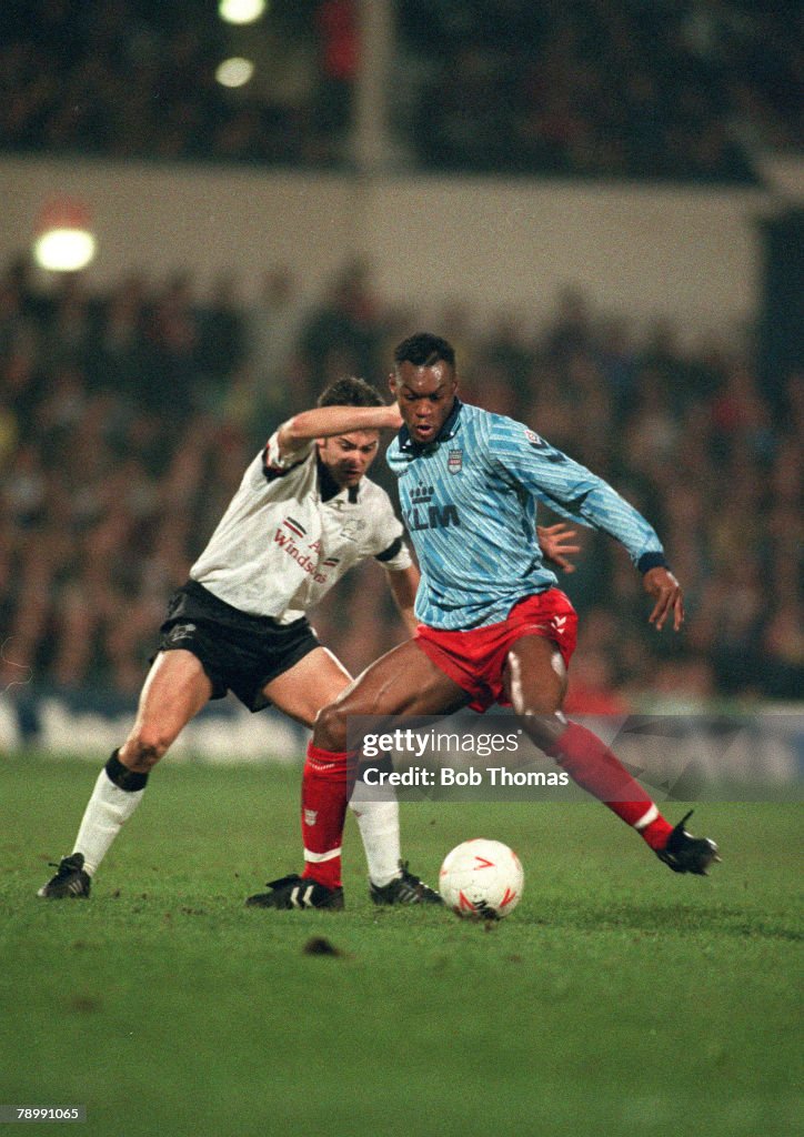 Sport. Football. pic: February 1993. Marcus Gayle, right, Brentford.