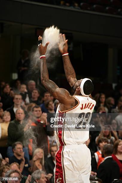 Sport Pre Game Ritual Pregame Ritual Photos and Premium High Res Pictures - Getty Images