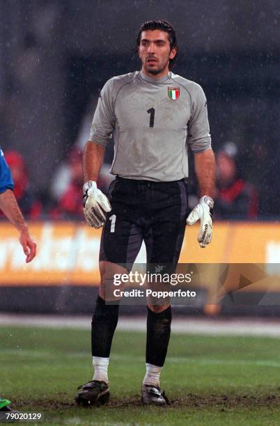 Football, Friendly International, Turin, 15th November Italy 1 v England 0, Italy+s goalkeeper Gianluca Buffon