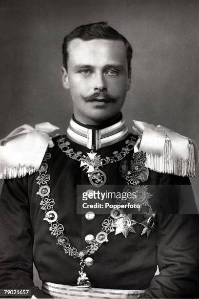 Royalty, Ernest Louis, Grand Duke of Hesse, portrait,