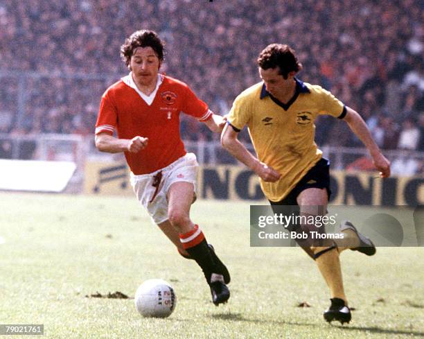 Football, 1979 FA Cup Final, Wembley, Arsenal 3 v Manchester United 2, 12th May Arsenal+s Liam Brady moves past United+s Mickey Thomas with the ball