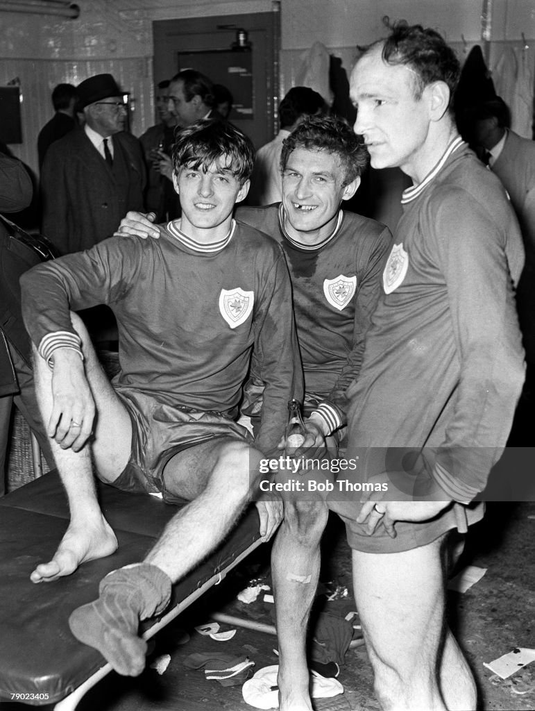 Sport. Football. Hillsborough, Sheffield, England. 29th March 1969. FA Cup Semi-Final. Leicester City 1 v West Bromwich Albion 0. Leicester City's winning goalscorer Allan Clarke celebrates with team-mates John Sjoberg and Andy Lockhead in the dressing ro