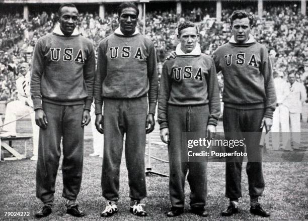 Sport, 1936 Olympic Games, Berlin, Germany, Athletics, Mens 4 x100 metres relay, The Gold medal winning U,S,A, team, L-R: Jesse Owens, Ralph...