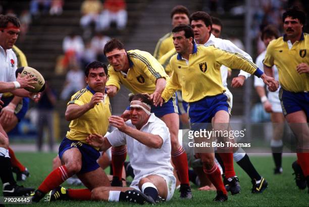Sport, Rugby Union International, Bucharest, Romania, 13th May 1989, Romania 3 v England 58, England's Paul Ackford finds himself the centre of...