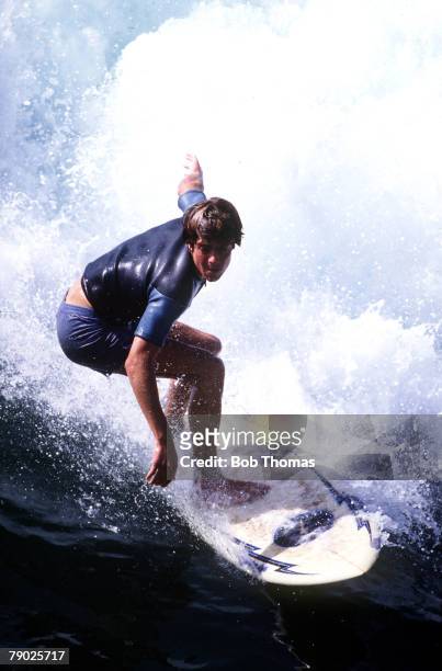 Sport, Surfing, California, USA, September 1982, A surfer rides a wave at La Jolla beach