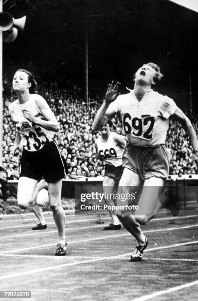 Olympic Games, London, England, 80 Metres Hurdles Final, Holland's Fanny Blankers-Koen wins the gold medal ahead of Great Britain's Gardner who took...