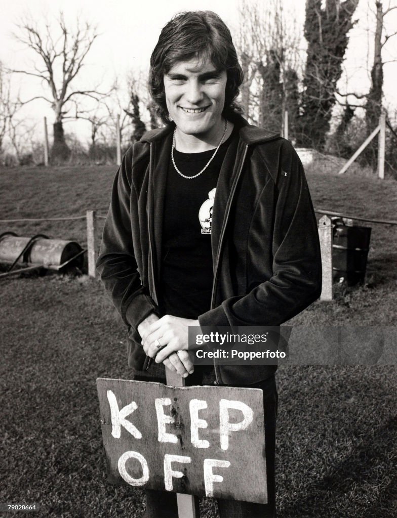 Sport/Football. England. 29th November 1979. Tottenham Hotspur's Glenn Hoddle pictured at the Spurs training ground at Cheshunt, Hertfordshire next to a sign warning people to keep off the grass.