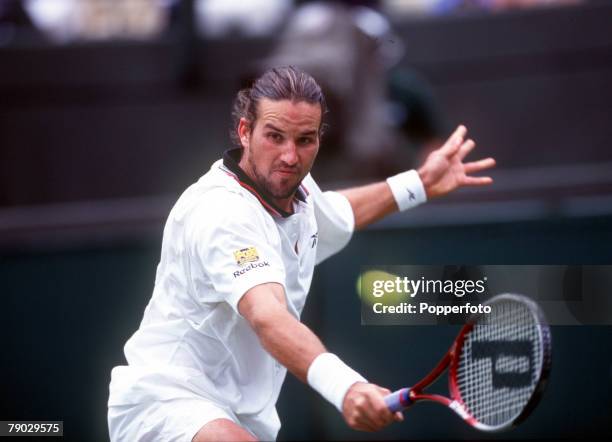 Patrick Rafter Backhand 34 Finallist Stock Photos, High-Res Pictures, and Images - Getty Images