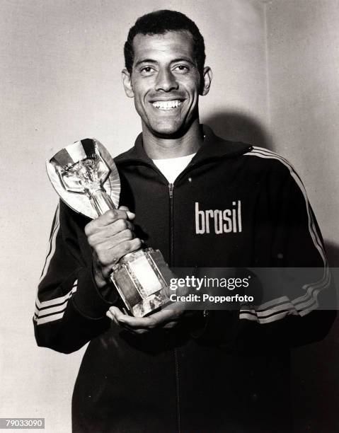 World Cup Finals, Mexico City, World Cup Final, 22nd June 1970, Brazil 4 v Italy 1, Brazil captain Carlos Alberto Torres holds the Jules Rimet...