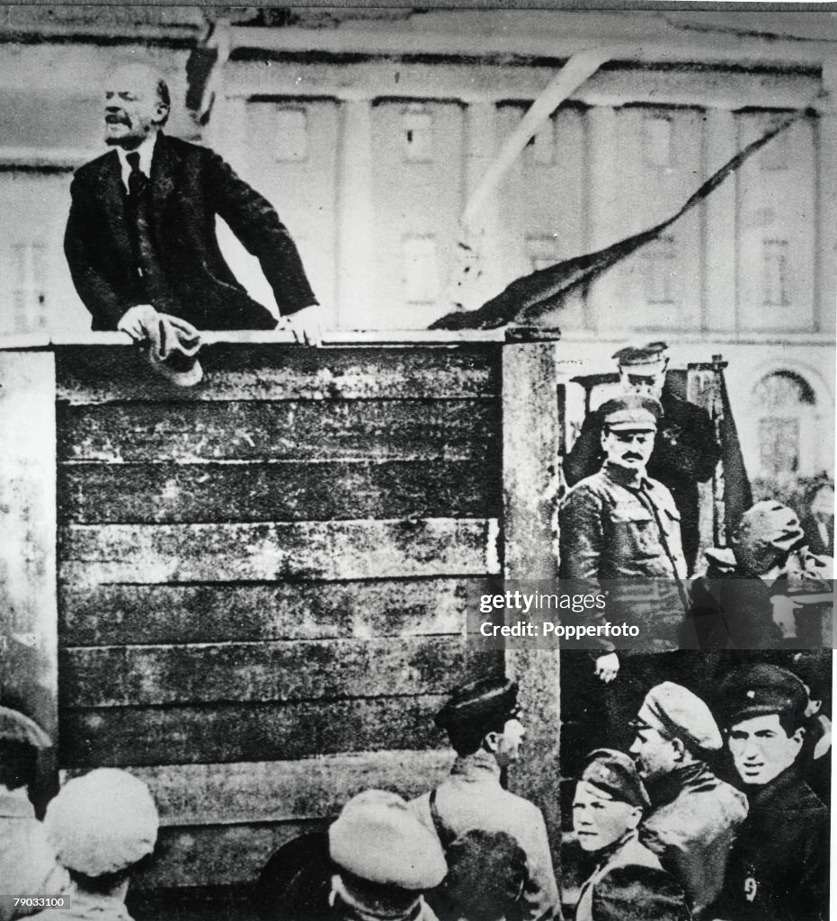 Lenin Speaks In Sverdlov Square
