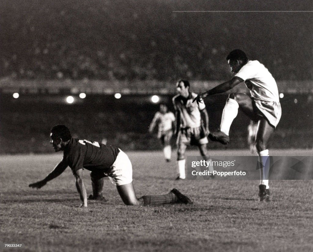 Sport, Football, World Cup Qualifier, Rio de Janeiro, 21st August