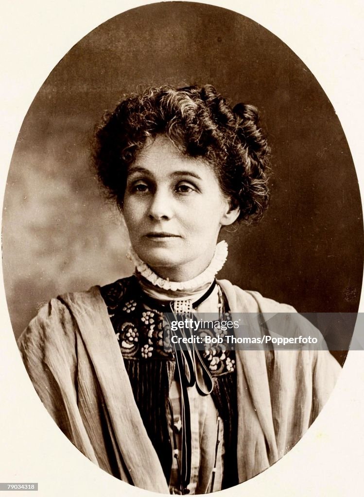 Suffragette Movement. Pic: circa 1900. Mrs Emmeline Pankhurst, (1858-1928), who was a leader in the campaign for votes for women.