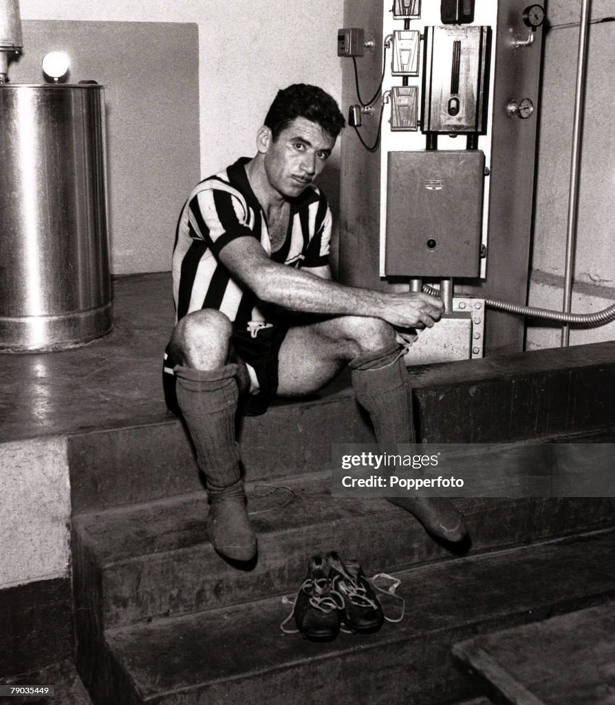 Sport. Football. circa 1959. Botafoga and Brazilian international Nilton Santos preparing for a game. He had a long international career for Brazil playing in the 1954, 1958 and 1962 World Cups and a member of the 1958 and 1962 Brazil World Cup winning te