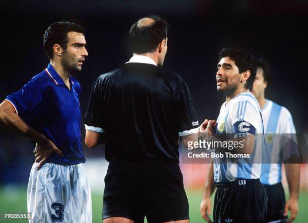 World Cup Semi Final, Naples, Italy, 3rd July Italy 1 v Argentina 1 , Italian captain Giuseppe Bergomi and Argentine captain Diego Maradona are...