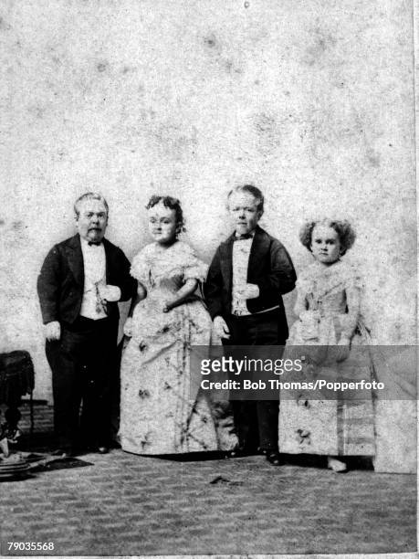 Midgets, General Tom Thumb, and his wife, with Commodore Nutt and Miss Minnie Warren, circa 1860