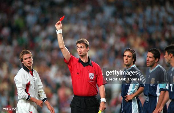 World Cup 1998 Finals, St, Etienne, France, 30th June England 2 v Argentina 2 , Referee Kim Milton Nielsen sends off England's David Beckham for...