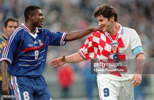 World Cup Finals, St, Denis, France, Semi-Final, 8th July France 2 v Croatia 1, France's Marcel Desailly and Croatia's Davor Suker exchange goodwill...
