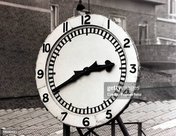 Sport, Football, London, England, 26th October 1968, The famous Arsenal clock at Highbury with 20 minutes to go before kick-off