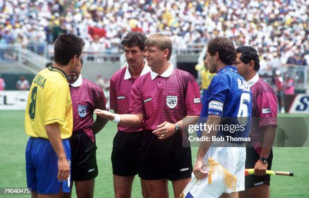World Cup Final, Pasadena, USA, 17th July Brazil 0 v Italy 0, , Match referee Sandor Puhl flips a coin for Brazilian captain Dunga as Italian captain...