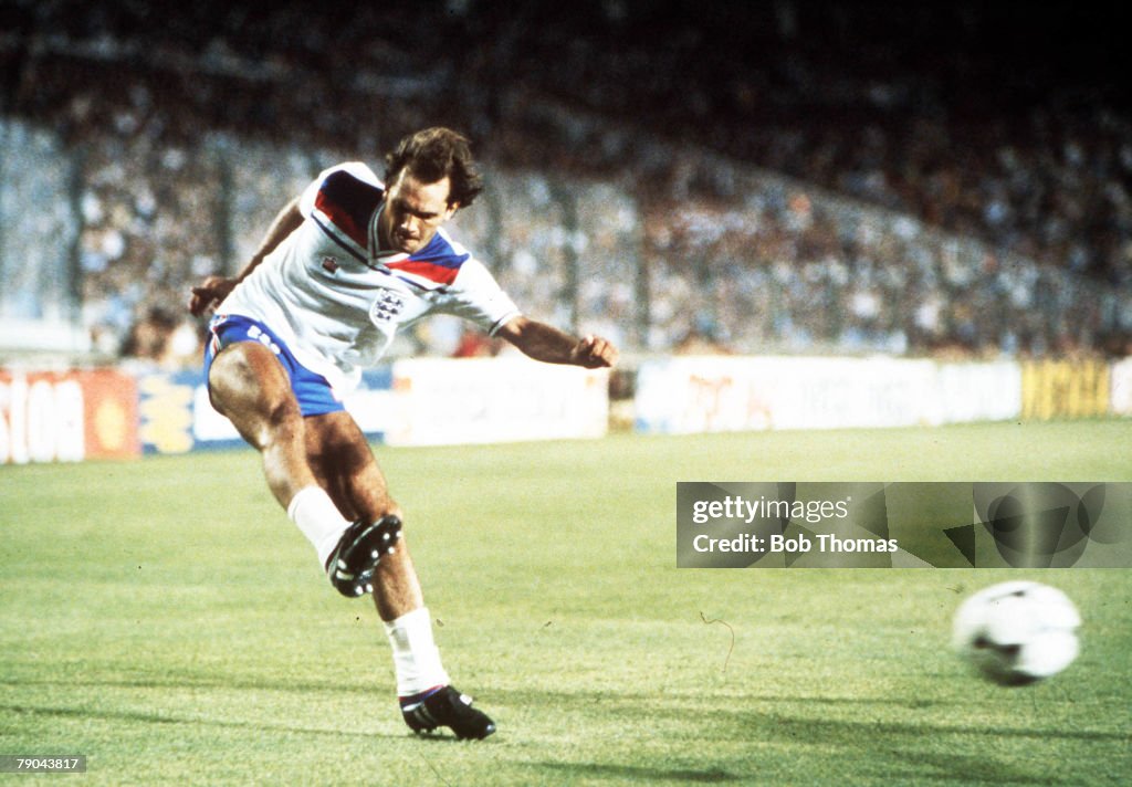 1982 World Cup Finals. Second Phase. Madrid, Spain. 5th July, 1982. England 0 v Spain 0. England's Ray Wilkins.