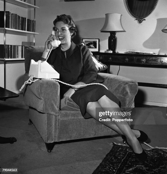 Entertainment, Television, pic: 1955, Lady Catherine Boyle, pictured at her Kensington, London flat, In the 1950's and 1960's she was a regular on...