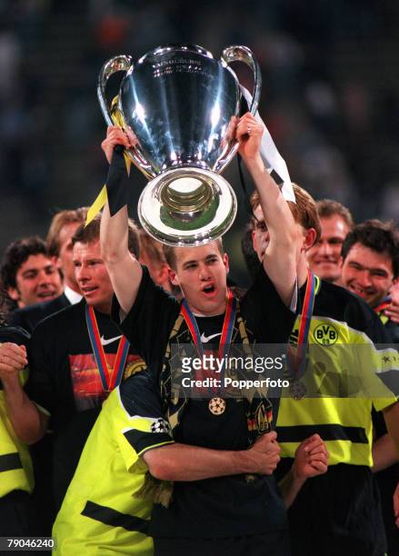 Football, UEFA Champions League Final, Munich, Germany, 28th May 1997, Borussia Dortmund 3 v Juventus 1, Borussia Dortmund substitute Lars Ricken,...
