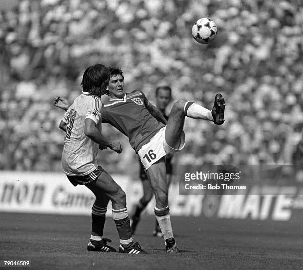 Football, 1982 World Cup Finals, Bilbao, Spain, 16th June 1982, England 3 v France 1, England's Bryan Robson beats France's Rene Girard to the ball...
