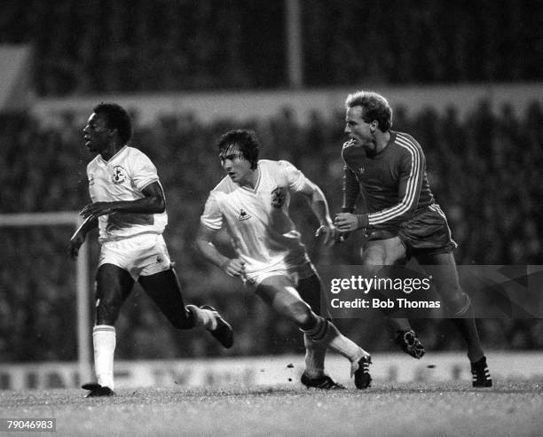 Football, 1982 European Cup Winners Cup, 2nd Round, First Leg, London, England, 20th October 1982, Tottenham Hotspur 1 v Bayern Munich 1, Bayern...