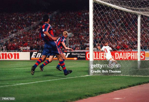 Football, UEFA Champions League Final, Athens, Greece, 18th May 1994, AC Milan 4 v Barcelona 0, AC Milan's Daniele Massaro scores the first of his...