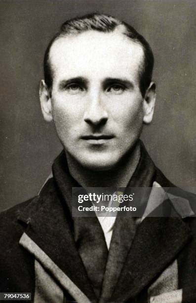 Sport, Cricket, Cigarette card, Circa 1930, Douglas Jardine, Surrey, and England, Douglas Jardine was England captain on the infamous Ashes...