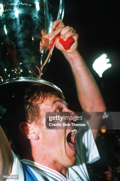 423 Uefa Champions League 1993 Photos & High Res Pictures Getty Images