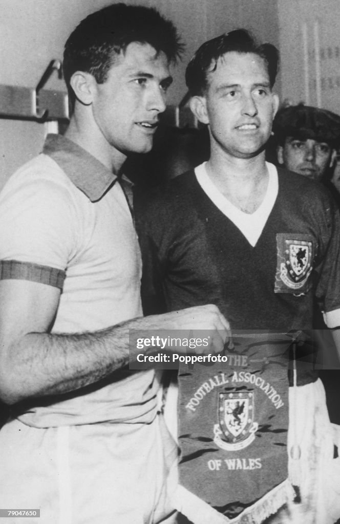 World Cup Finals. 1958. Gothenburg, Sweden. 15th June, 1958. Brazil 2 v Soviet Union 0. Wales' captain Dave Bowen with Brazilian captain Bellini before the match.