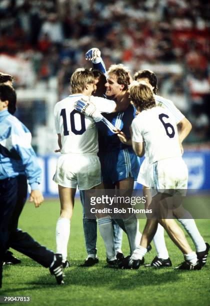 Football, European Cup Final, Stuttgart, West Germany, 25th May 1988, Benfica 0 v PSV Eindhoven 0 , PSV goalkeeper Hans Van Breukelen is...