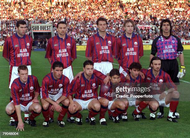 Football, UEFA Cup Final, Second Leg, France, 15th May 1996, Bordeaux 1 v Bayern Munich 3 , The Bordeaux team pose together for a group photograph,...