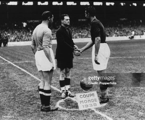 World Cup 1938, Final, Paris, France, 19th June Italy 4 v Hungary 2, Italian captain Giuseppe Meazza meets Hungarian captain Sarosi before the match