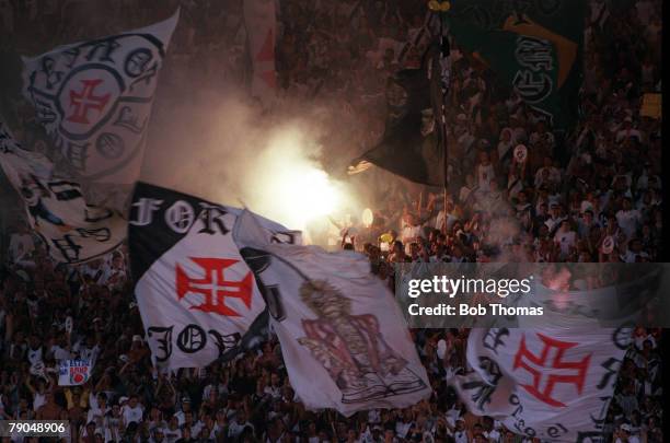 Sport, Football, FIFA Club World Championships, Rio De Janeiro, Brazil, 11th January Vasco Da Gama 2 v Necaxa 1, Vasco Da Gama fans wave flags and...