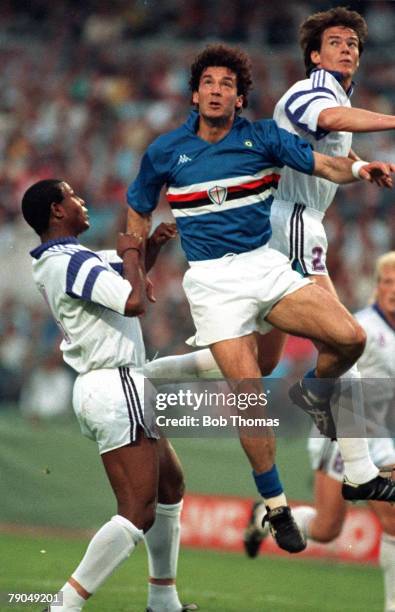 Football, UEFA Cup Winners Cup Final, Gothenburg, Sweden, 10th May 1990, Sampdoria 2 v Anderlecht 0 , Sampdoria's Gianluca Vialli jumps for a header