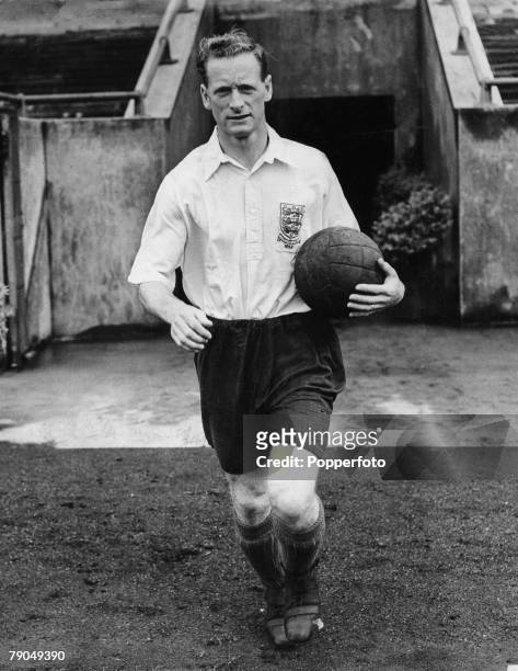 Sport, Football, Tom Finney of Preston North End and England, pictured before England's international match with Uruguay on 31st May, 1953 during...
