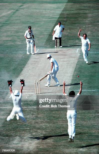 Picture number 7 , Sport, Cricket Edgbaston, Birmingham, 4th Test, England v Australia, General view showing England's Ian Botham as he bowls Terry...