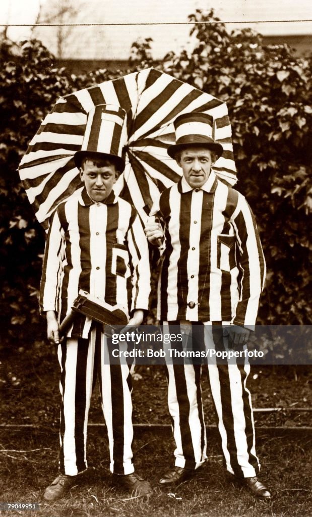 Sport. Football. 22nd April 1911. Newcastle United supporters dressed for the F.A. Cup final between Newcastle and Bradford City. After a draw at Crystal Palace, Newcastle lost the replay 1-0 at Old Trafford.