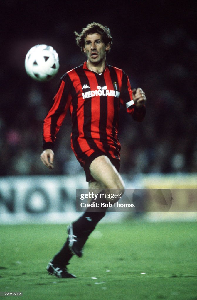 5th April 1989, Madrid, Spain, European Cup SemiFinal Ist Leg, Real