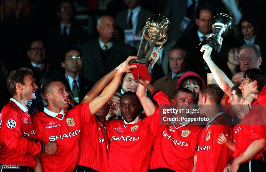 Sport, Football. Tokyo, Japan. 30th. November 1999. Toyota Intercontinental Cup. Manchester United 1 v Palmeiras 0. Manchester United, 1999 winners of the Toyota Intercontinental Cup.