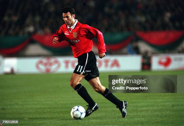 Sport, Football, Tokyo, Japan, 30th, November 1999, Toyota Intercontinental Cup, Manchester United 1 v Palmeiras 0, Manchester United's Ryan Giggs,...