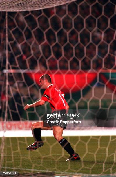 Sport, Football, Tokyo, Japan, 30th, November 1999, Toyota Intercontinental Cup, Manchester United 1 v Palmeiras 0, Manchester United's Roy Keane...
