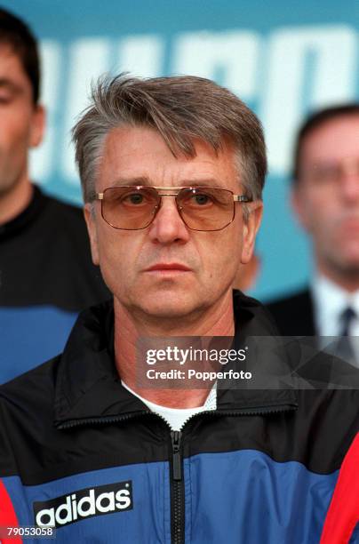 Sport, Football, European Championship, 18th, June 1996 , France 3 v 1 Bulgaria,Aime Jacquet, French Coach