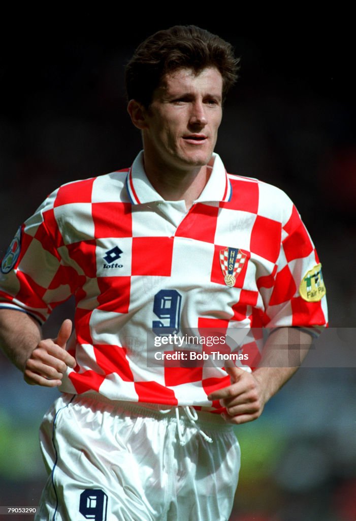 Sport, Football, European Championships, 23rd. June, 1996. Germany 2 v 1 Croatia. Quarter Final. (Old Trafford). Croatia's Davor Suker.